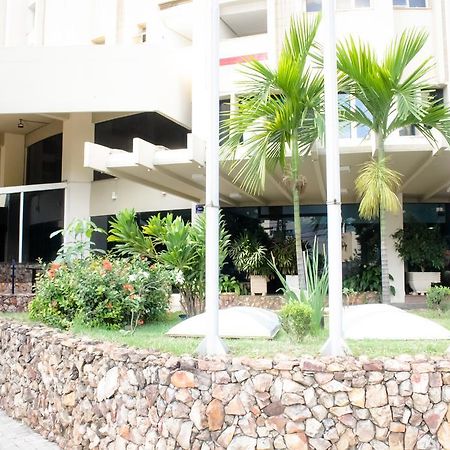 Flat Oeste La Residence Goiânia Εξωτερικό φωτογραφία